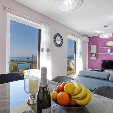 Messinian Bay Shore Апартаменты *