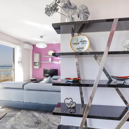 Messinian Bay Shore Apartment
